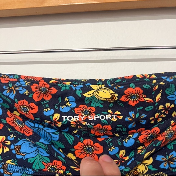 Tory Burch Sport Floral Printed Chevron 7/8 Leggings - Picture 6 of 9